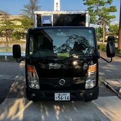 即営業可能なキッチンカーの画像