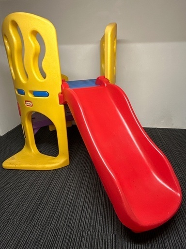 子ども用遊具　リトルタイクス　滑り台