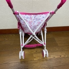 お人形用ベビーカーの画像