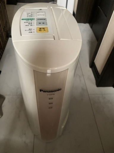 【お取引中】　除湿乾燥機　パナソニック