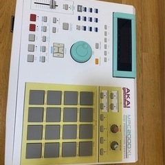 美品！ レアPOPカラー！ AKAI MPC 2000XL