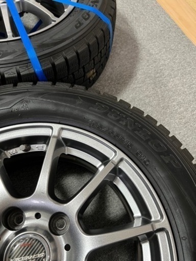 車のパーツ タイヤ、ホイール195/65/r15