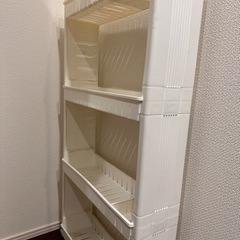 隙間収納　15センチ　４日処分します