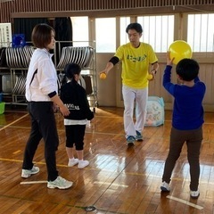 にこぼーる　笑顔をつなぐ2つのボールあそび専門教室の画像