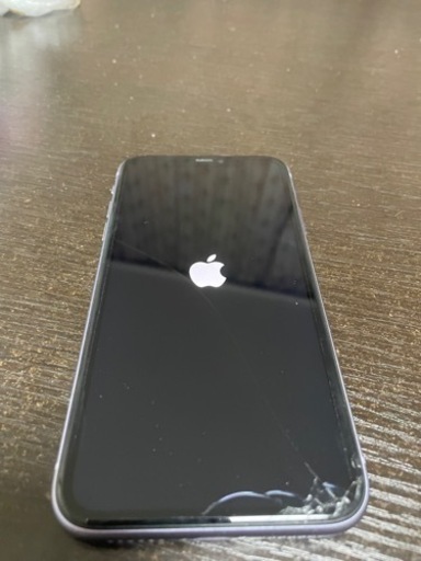 人気 iPhone11 64GB simロック解除済
