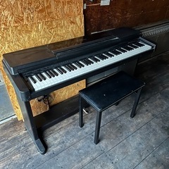 YAMAHA　CLAVINOVA クラビノーバ　電子ピアノ