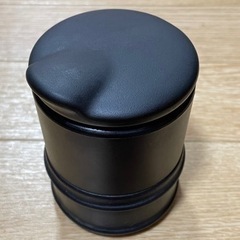 ルイヴィトン♦️アッシュトレイ♦️アイアン アンティーク風♦️小物入れなどに♦️送料込 ルイヴィトン♦️アッシュトレイ♦️アイアン アンティーク風
