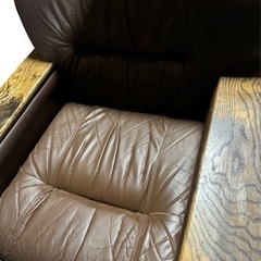 【ジ1212-30】 これ以上は値下げできないです‼️本革 シングル ソファ 一人掛け 椅子レザーチェアの画像