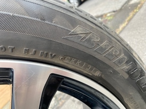 トヨタ 60 ハリアー G's 純正 19インチ　PCD114.3 8J +40 ブリジストDUELERH/P sport235/50