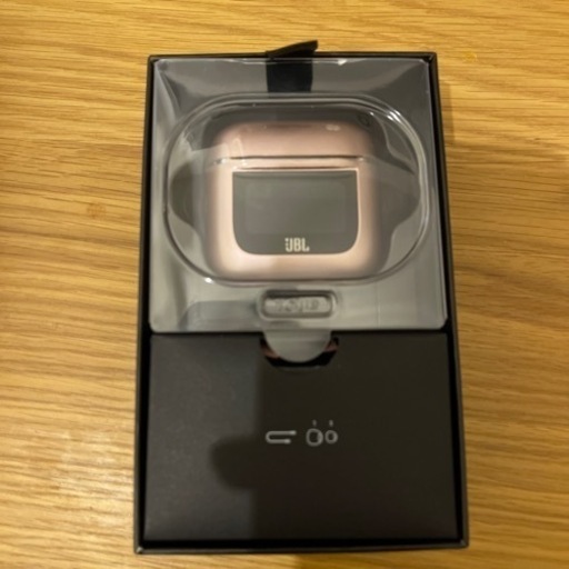 JBL Tour Pro 2 ワイヤレスイヤフォン
