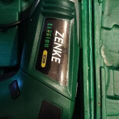 電動ドライバーの画像