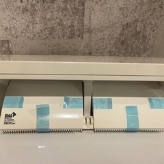 トイレットペーパーホルダー