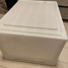 衣装ケース差し上げます