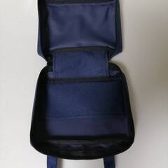 マルチケース　本などを入れるバッグ　ダークブルーの画像