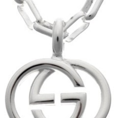 GUCCIネックレス