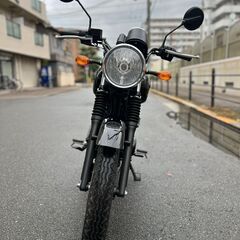 【大阪市】走行566kmの新古車 W175SE ブラックスタイル■買取・下取り可能■検 エストレヤ 175TR 250TR■の画像
