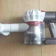 ★最終値下げ★中古動作品★可能な限り分解清掃！Dyson 人気のホワイトモデル・V7(HH11)バッテリー切れ★①の画像