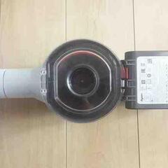 ★最終値下げ★中古動作品★可能な限り分解清掃！Dyson 人気のホワイトモデル・V7(HH11)バッテリー切れ★①の画像