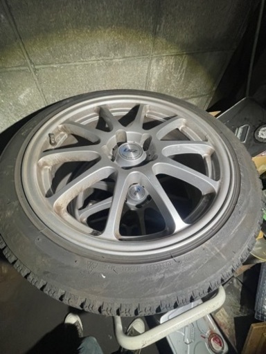 18インチ　アルミホイールタイヤ付き　4本セット　値下げ交渉受け付けます
