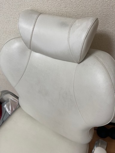1月31日水曜日まで。理容、美容椅子