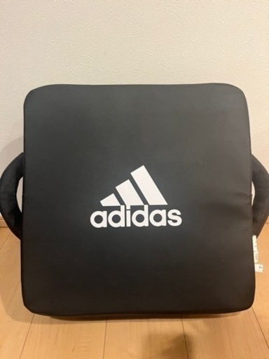 アディダス 空手ミット レッグキックミット