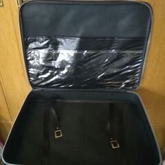 旅行カバン　アタッシュケースタイプ　薄型　未使用　少旅行　仕事出...