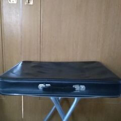 旅行カバン　アタッシュケースタイプ　薄型　未使用　少旅行　仕事出張等に　の画像
