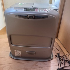 石油ファンヒーター　ジャンク品