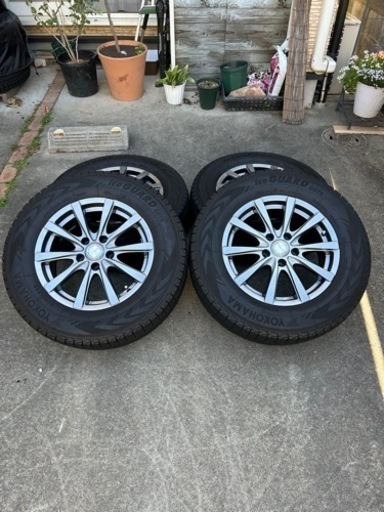 値下げ！　215/70 16 スタッドレス・アルミセット