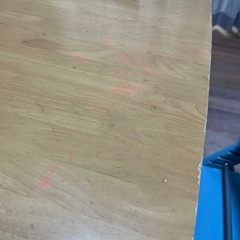 ダイニングテーブルの画像