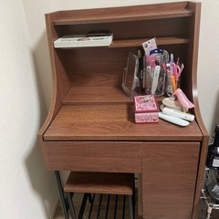 値段交渉多少可。再再値下げしました！　美品　ドレッサーまもなく処分予定の画像