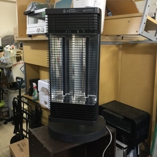 DAIKIN 遠赤外線暖房機 ①