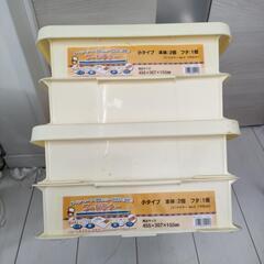 未使用品フードコンテナ本体２個フタ１個の２セット