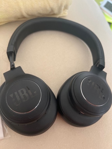 JBL ヘッドフォン
