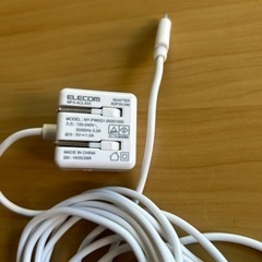 スマホ充電器の画像