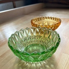 アンティークガラス食器２個セットの画像