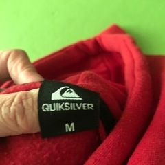 クイックシルバー　パーカー　Mの画像