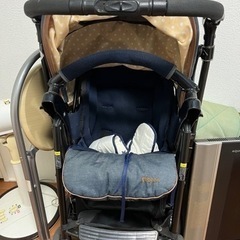 ピジョン　ベビーカーの画像