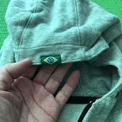 FINTA パーカー　160の画像