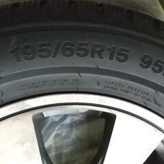 195/65 R15 スタッドレス ホイール付きの画像