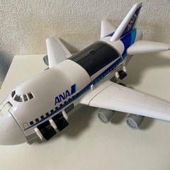 【トミカ】カーゴジェットANA【電池不要】の画像