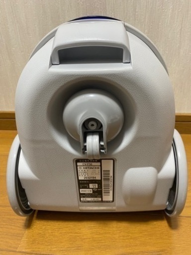 2022年製? 日立 紙パック式クリーナー CV-F50(1206c)