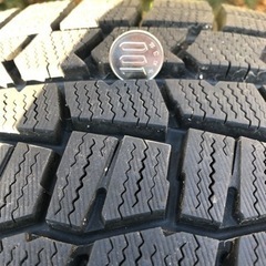 RU4ヴェゼルスタッドレスタイヤホイール4本