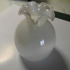 一輪挿し（ガラス製）の画像
