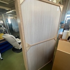 ニトリ　スライド本棚の画像