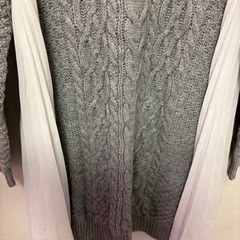 マーキュリーデュオのニットワンピースの画像