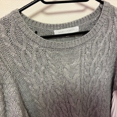 マーキュリーデュオのニットワンピースの画像