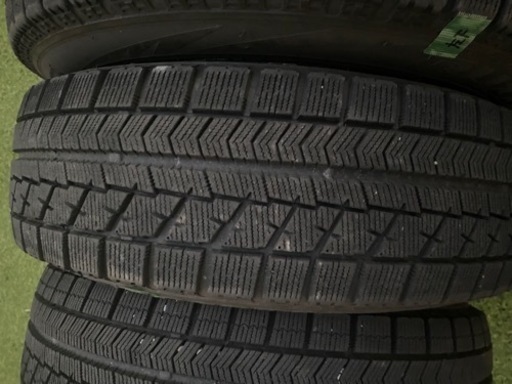 175/70/14R スタッドレスタイヤ・ホイール付きとナット！
