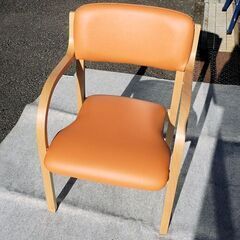 【応募受付停止中】木製チェア(肘付き) / 多目的 イス / 介...