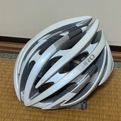 ヘルメット　GIRO ジロ